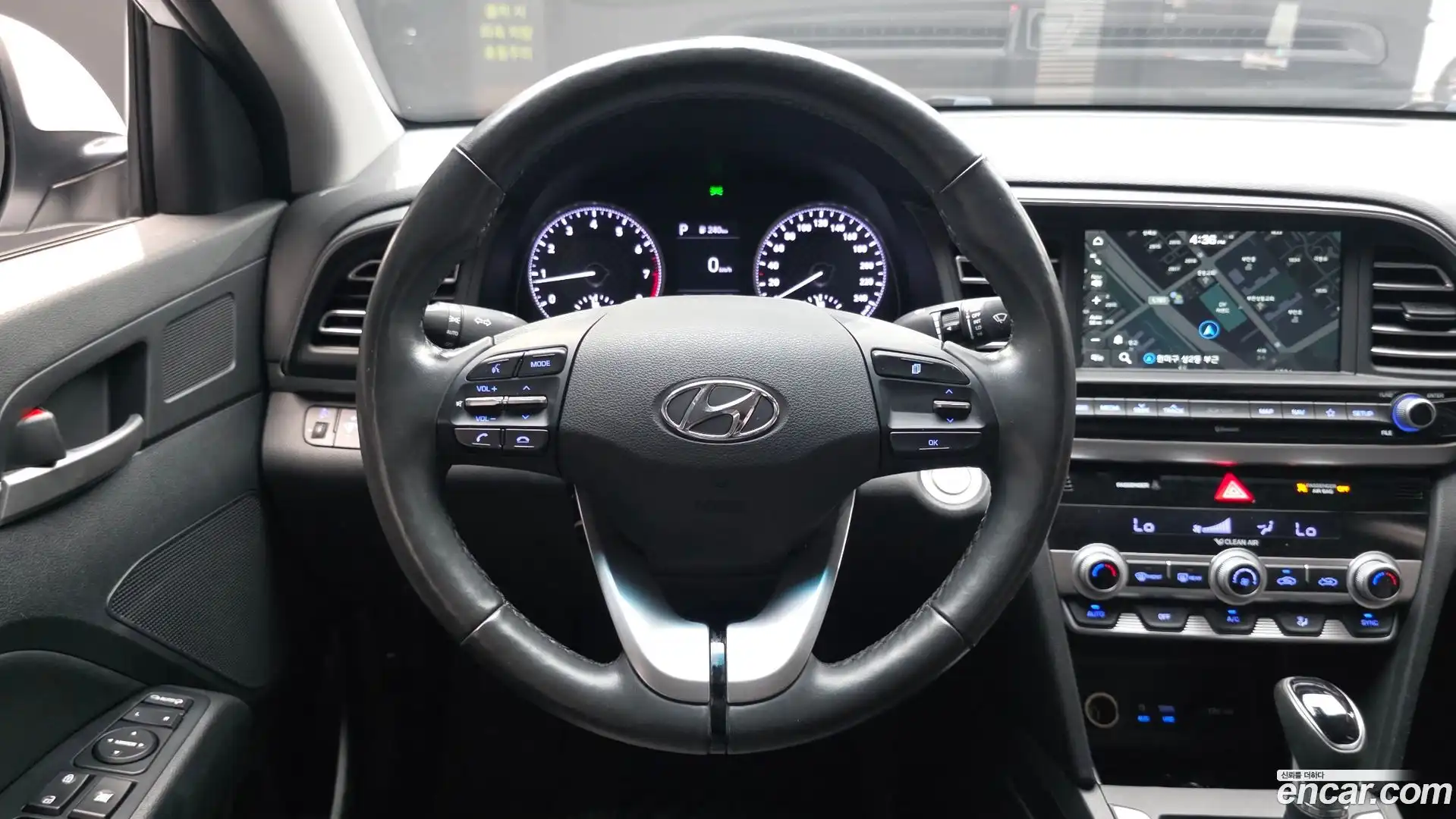AVANTE Hyundai 2019.4-OPTION-017