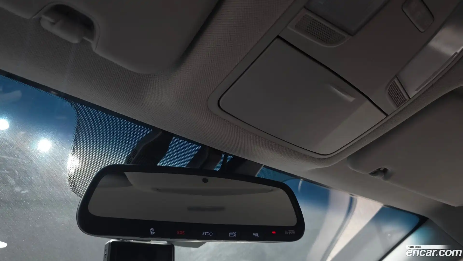 AVANTE Hyundai 2019.4-OPTION-022