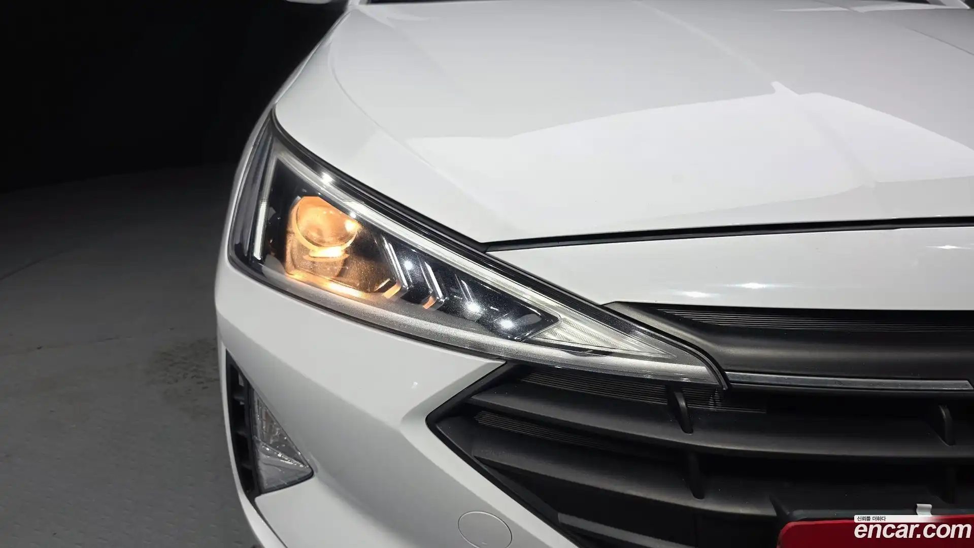 AVANTE Hyundai 2019.4-OUTER-032