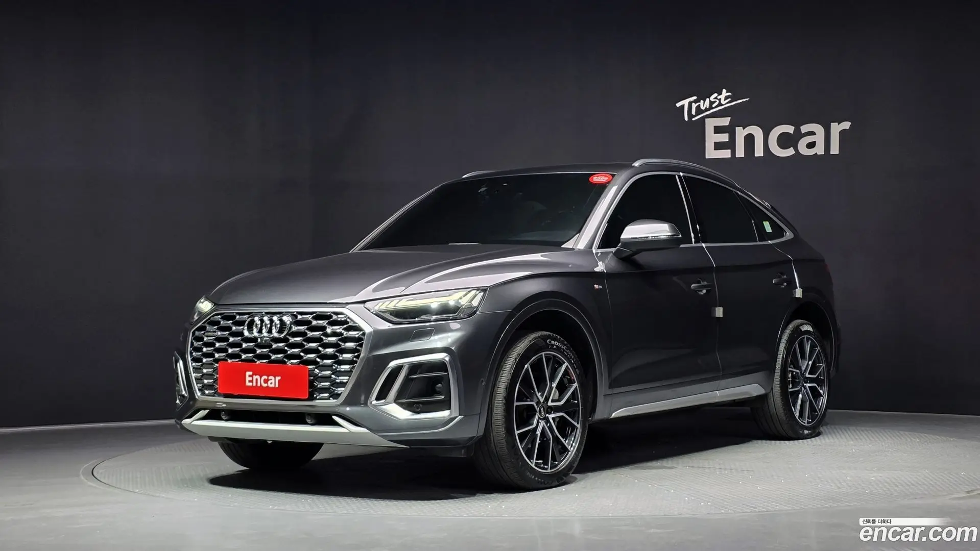 Main__Slider__Photo:Q5 Audi 2023.11-0