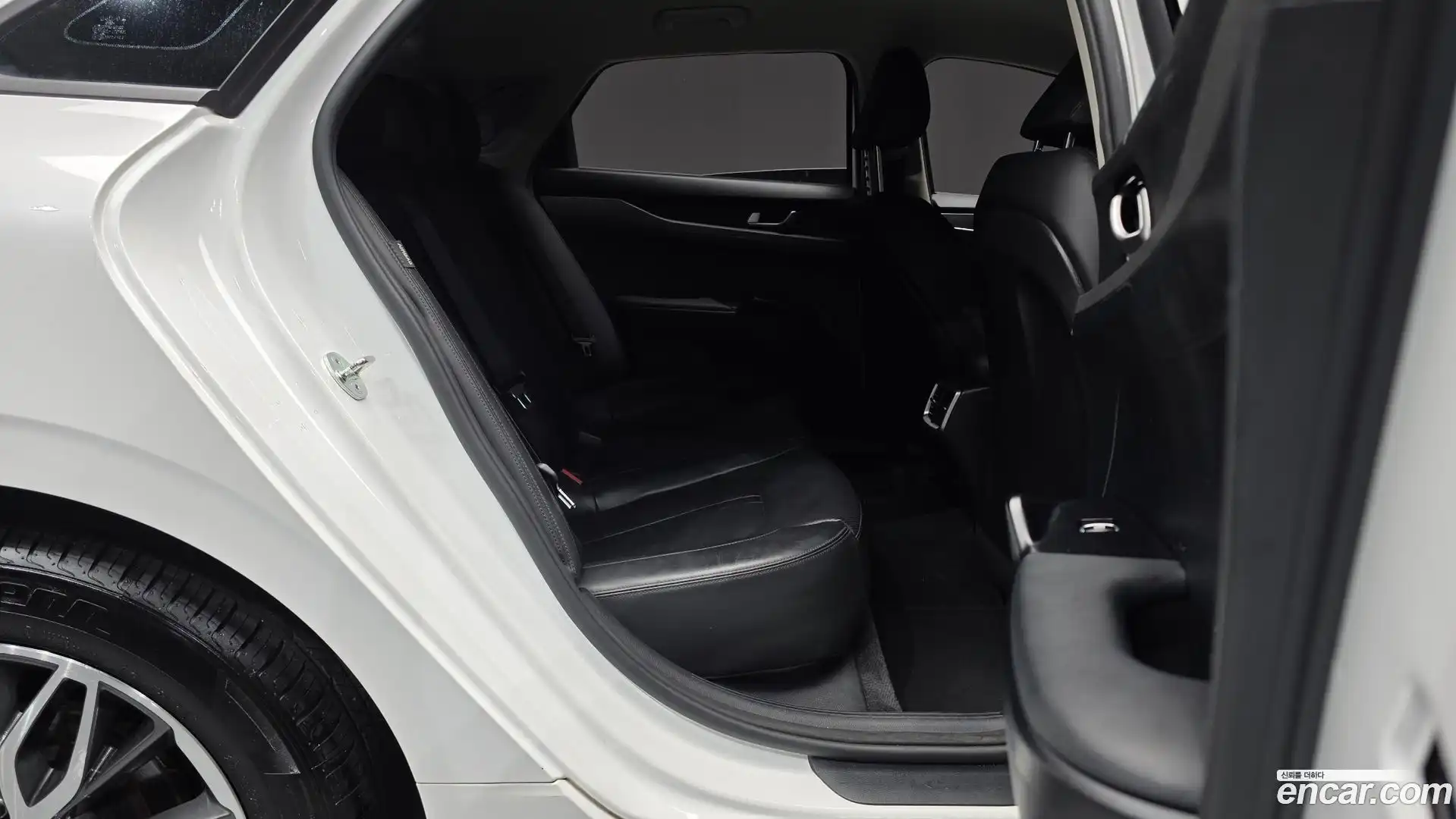 K5 Kia 2023.4-OPTION-015