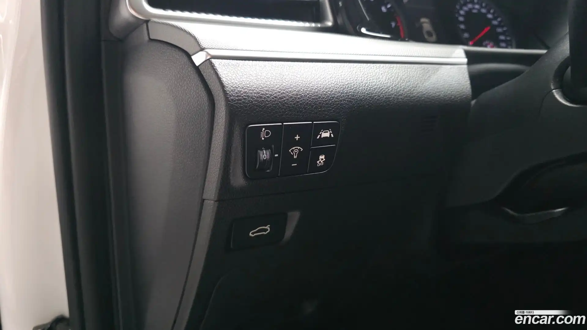 K5 Kia 2023.4-OPTION-018