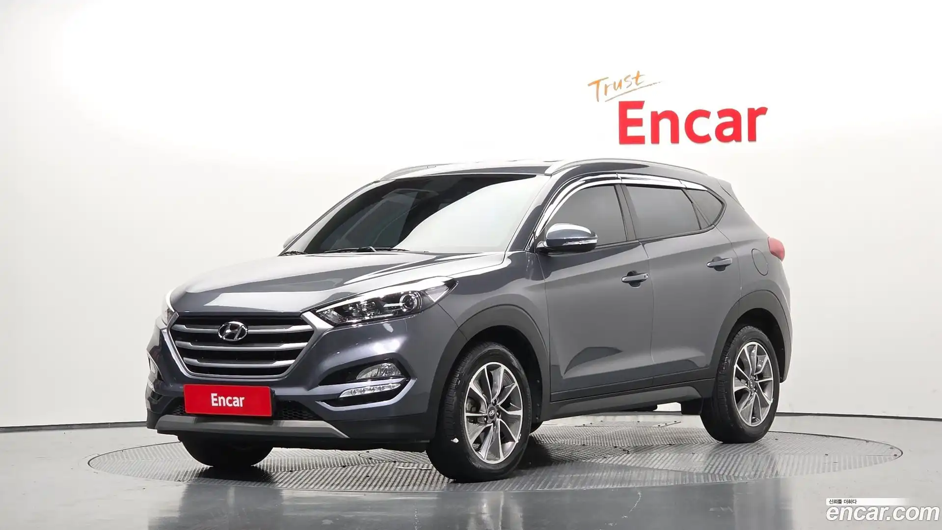 Tucson Hyundai 2018.6-OUTER-001