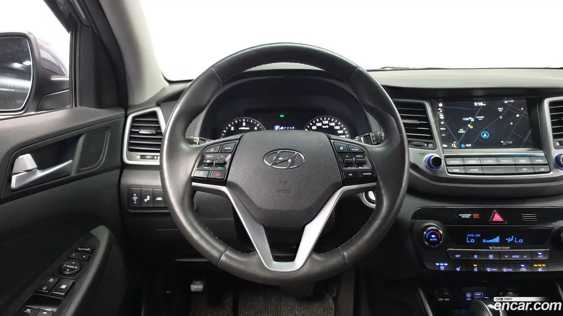 Tucson Hyundai 2018.6-OPTION-017