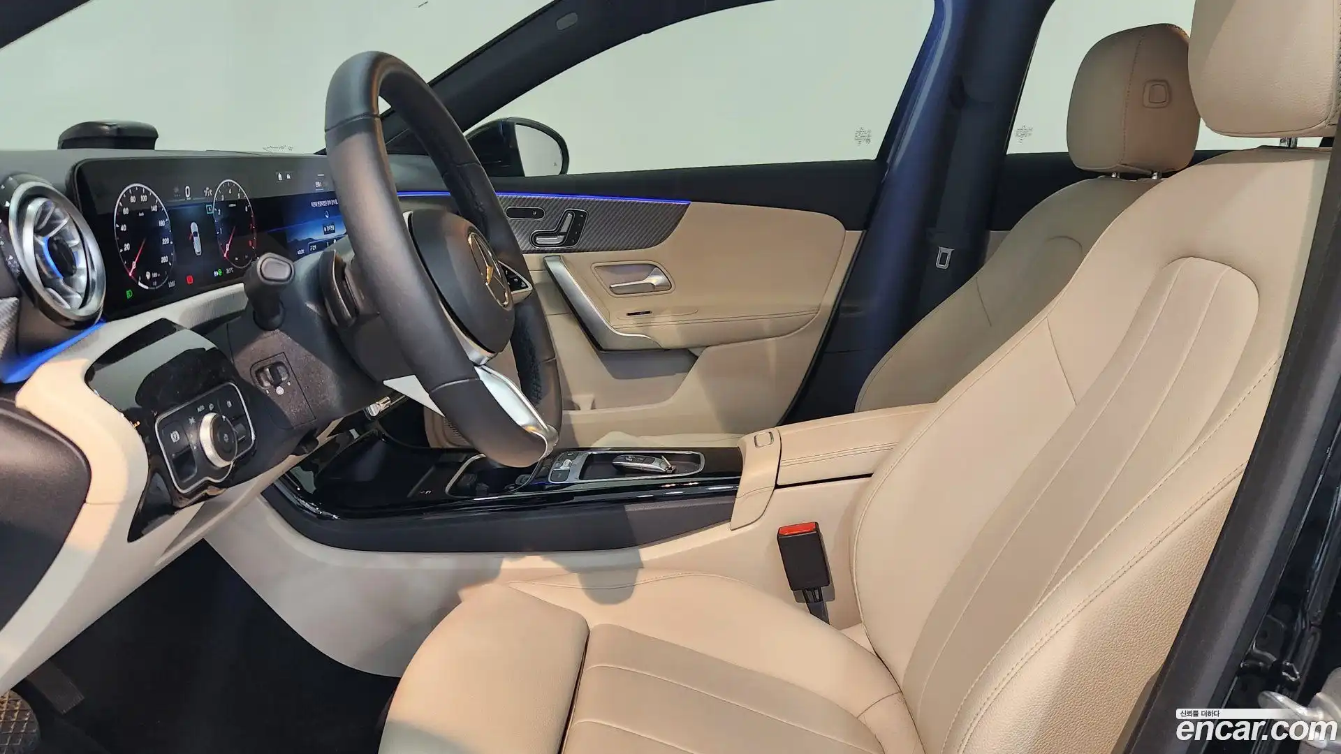 A-Class Mercedes-Benz 2024.10-INNER-007