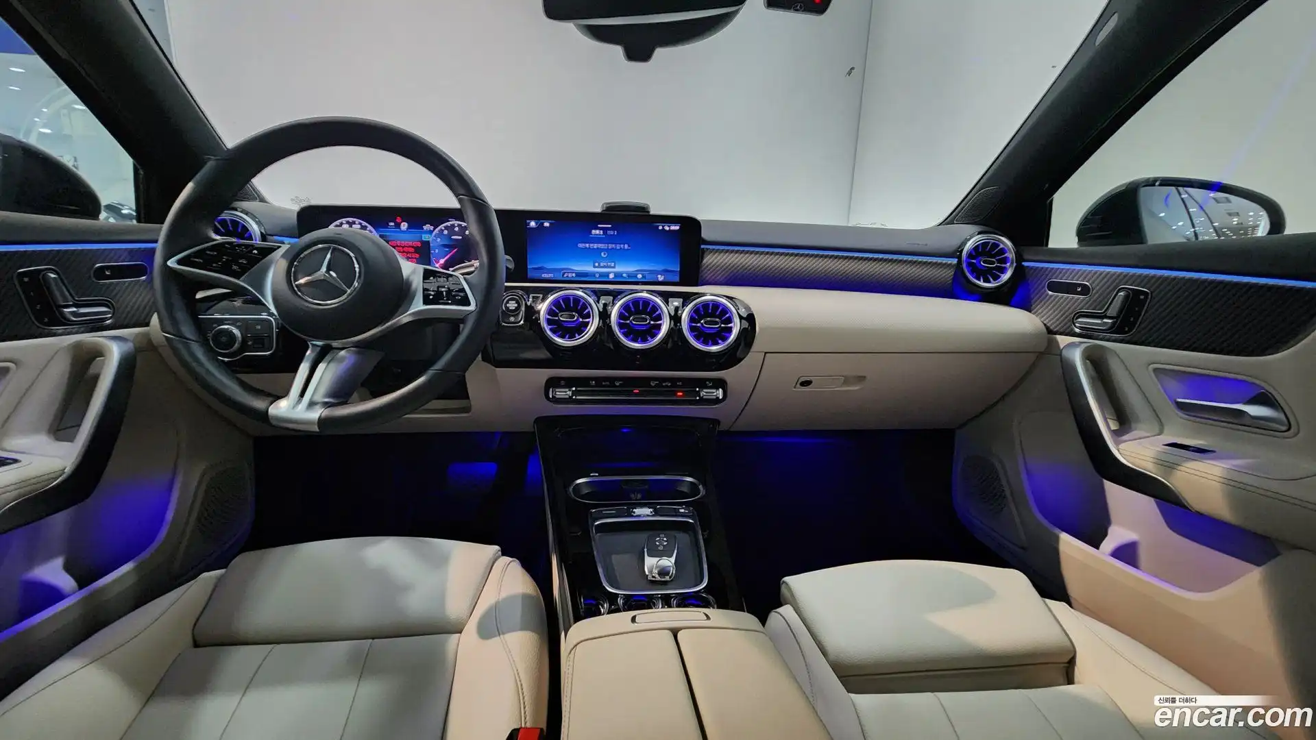 A-Class Mercedes-Benz 2024.10-OPTION-017