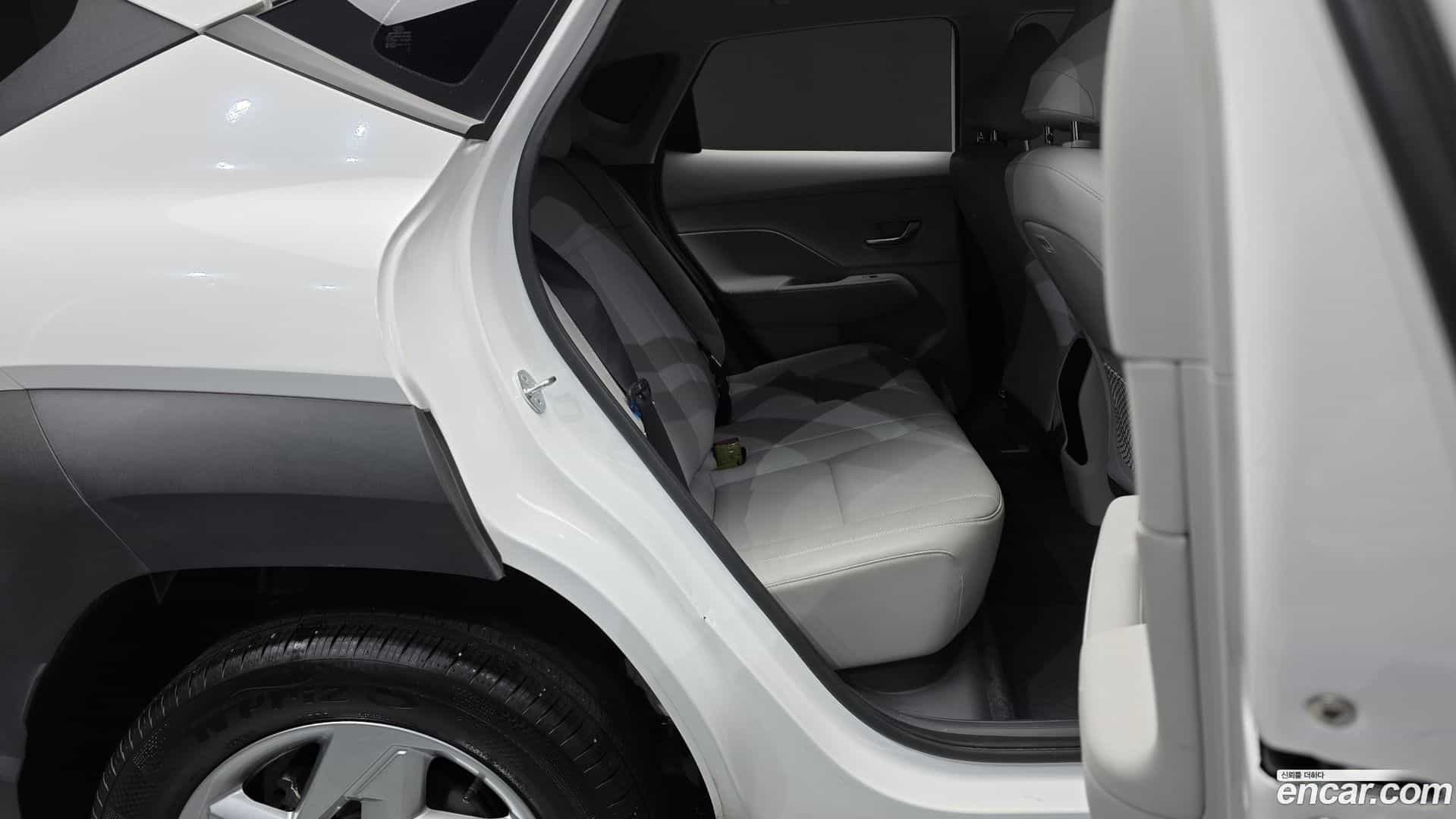 Kona Hyundai 2023.2-OPTION-015