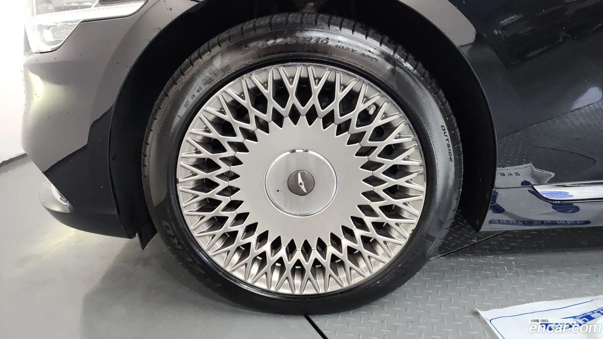 G90 Genesis 2019.11-OUTER-005