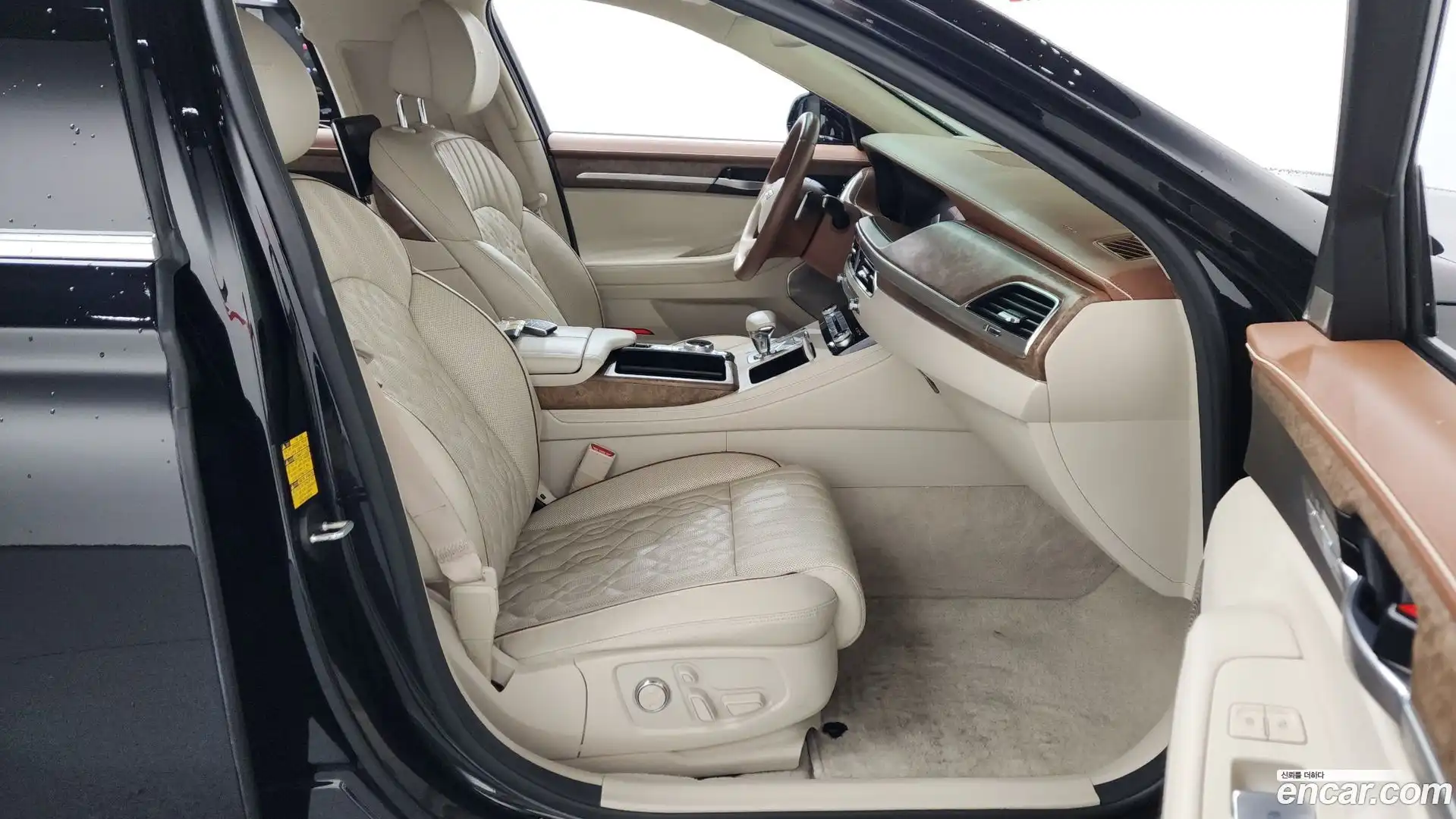 G90 Genesis 2019.11-INNER-036