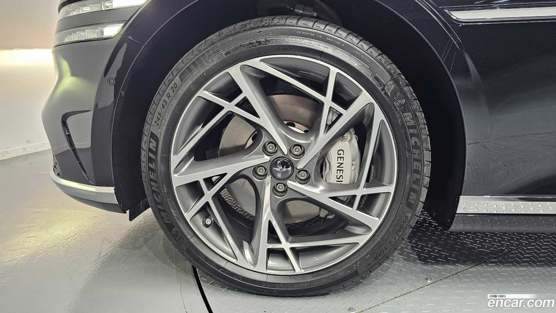 G90 Genesis 2023.0-OUTER-005
