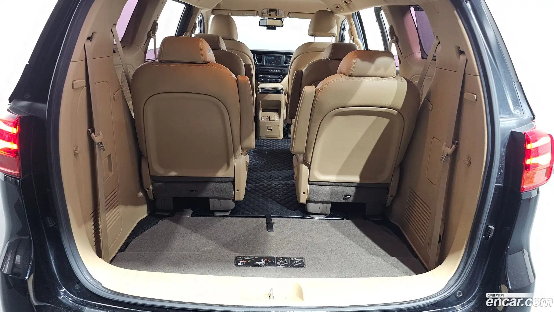 Canival Kia 2019.9-OPTION-024