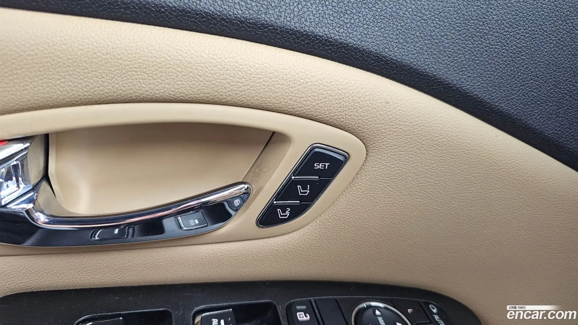 Canival Kia 2019.9-OPTION-044