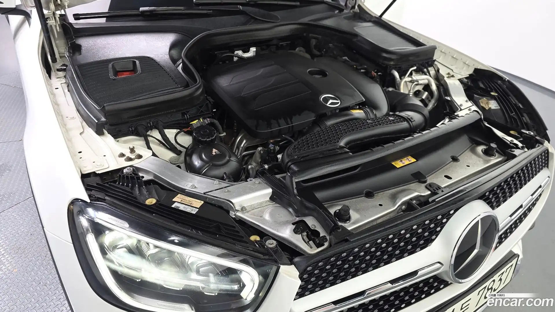 GLC-Class Mercedes-Benz 2021.7-OUTER-006