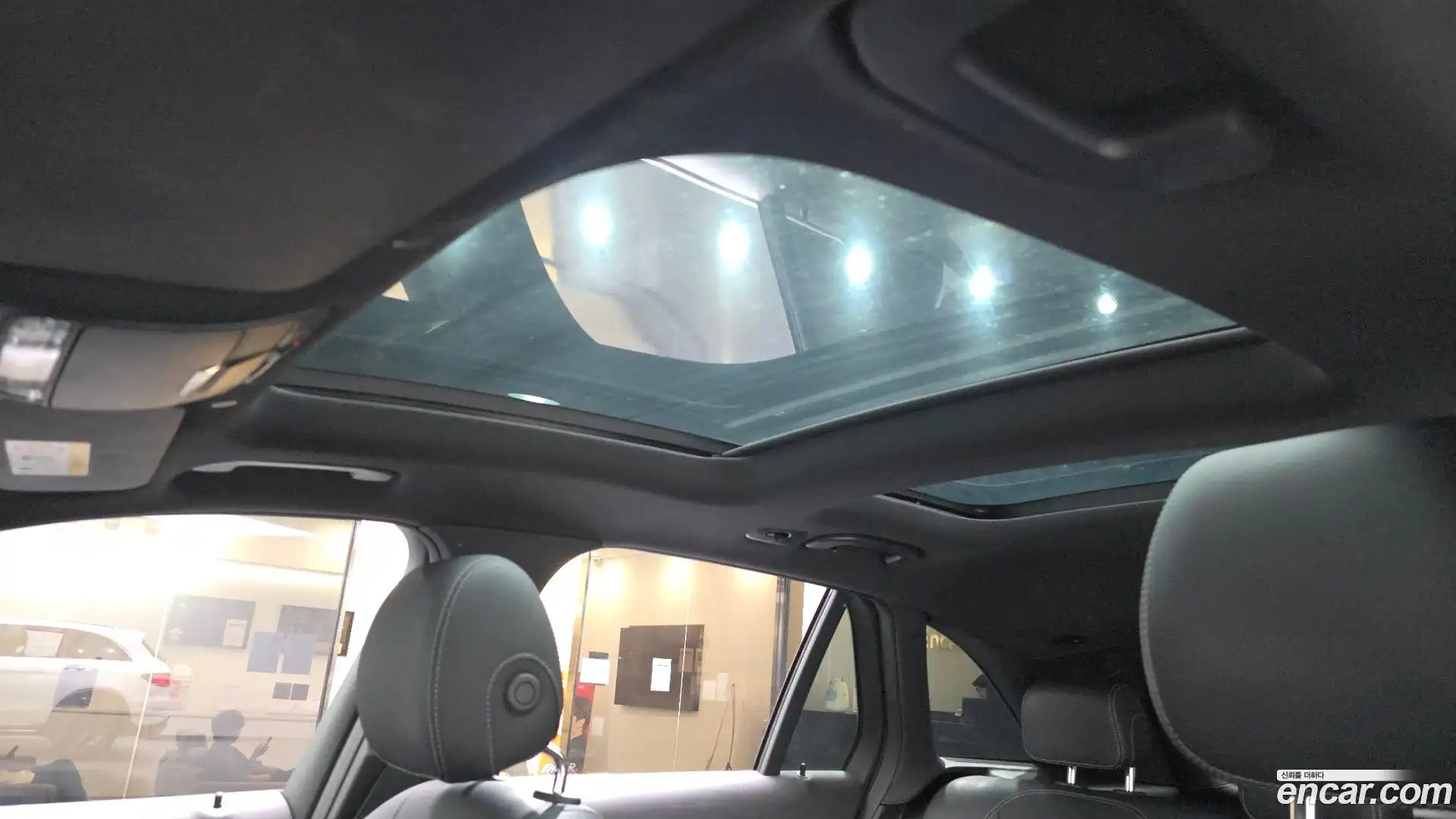 GLC-Class Mercedes-Benz 2021.7-OPTION-023