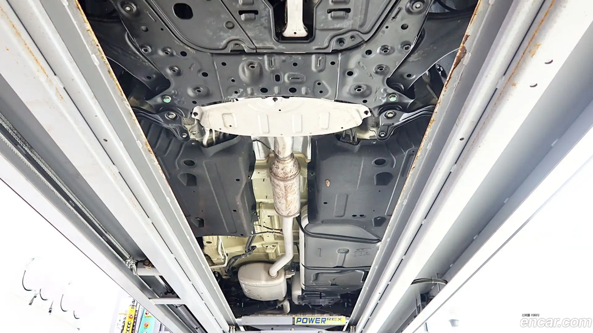 Canival Kia 2022.4-OPTION-024