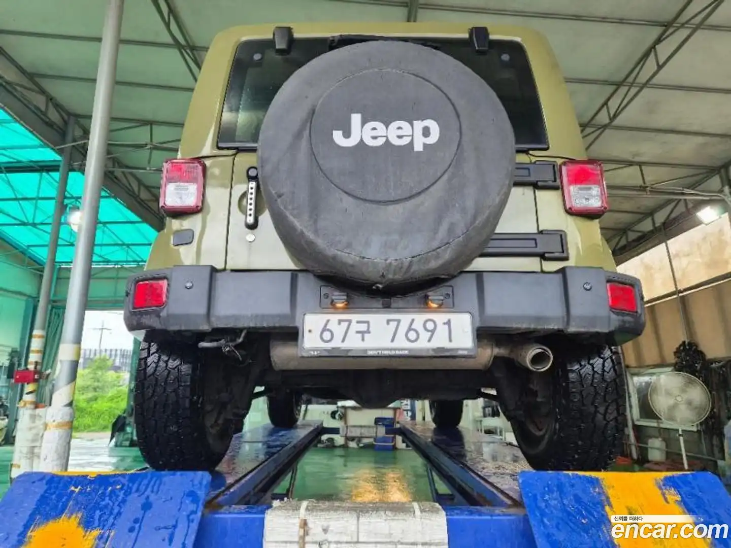 Wrangler Jeep 2013.11-OUTER-002