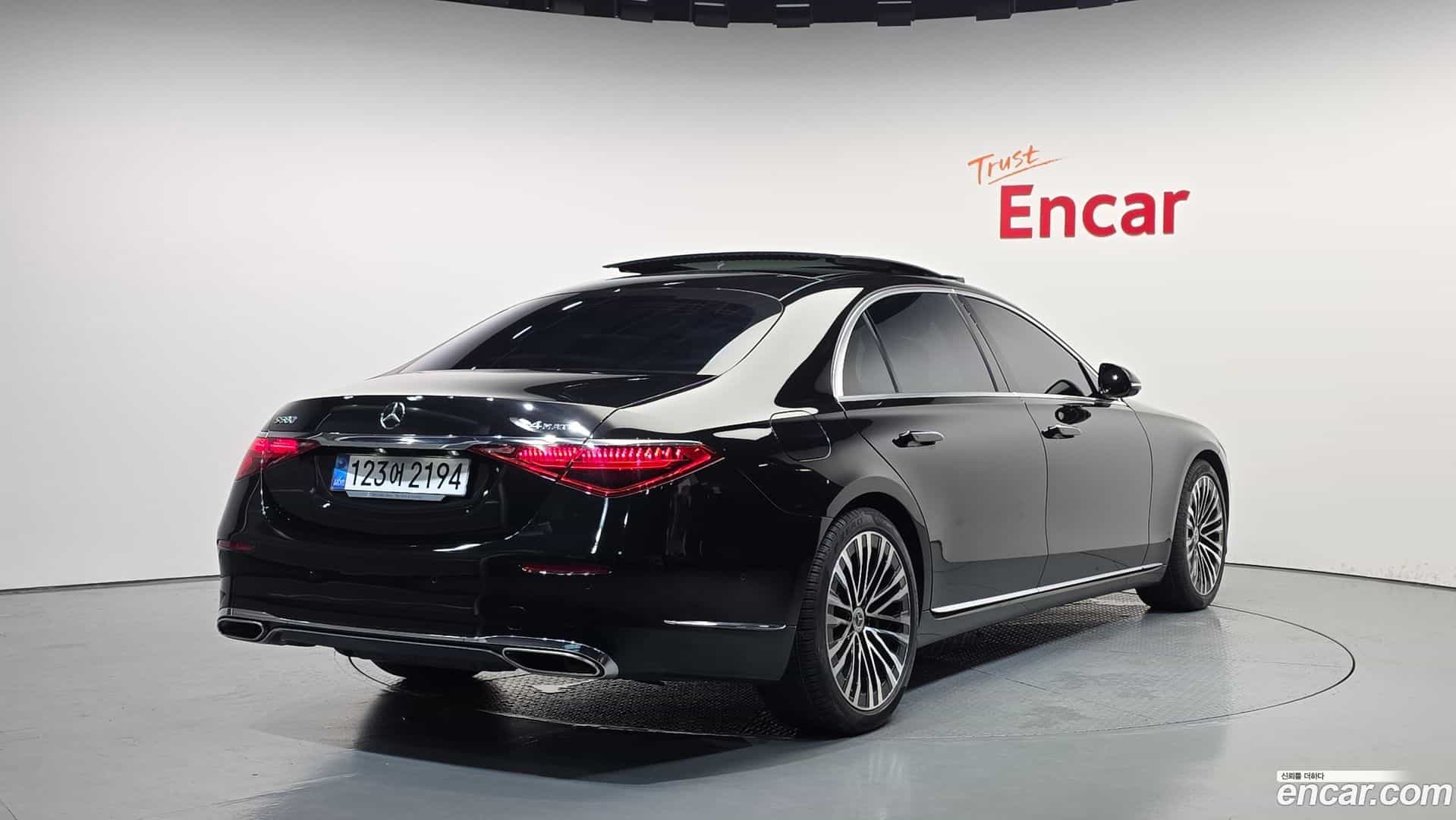 S-Class Mercedes-Benz 2021.4-OUTER-002