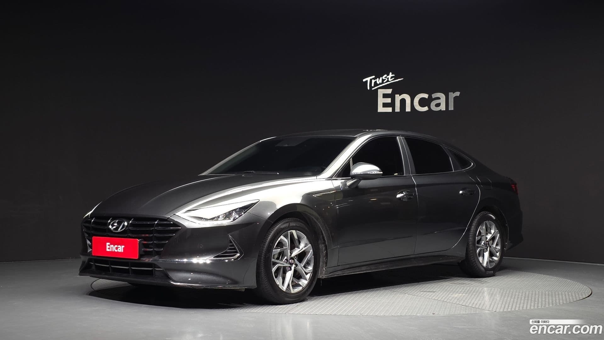 Main__Slider__Photo:Sonata Hyundai 2019.8-0