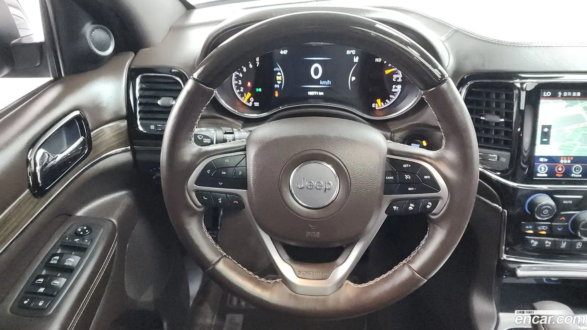 Cherokee Jeep 2019.7-OPTION-017