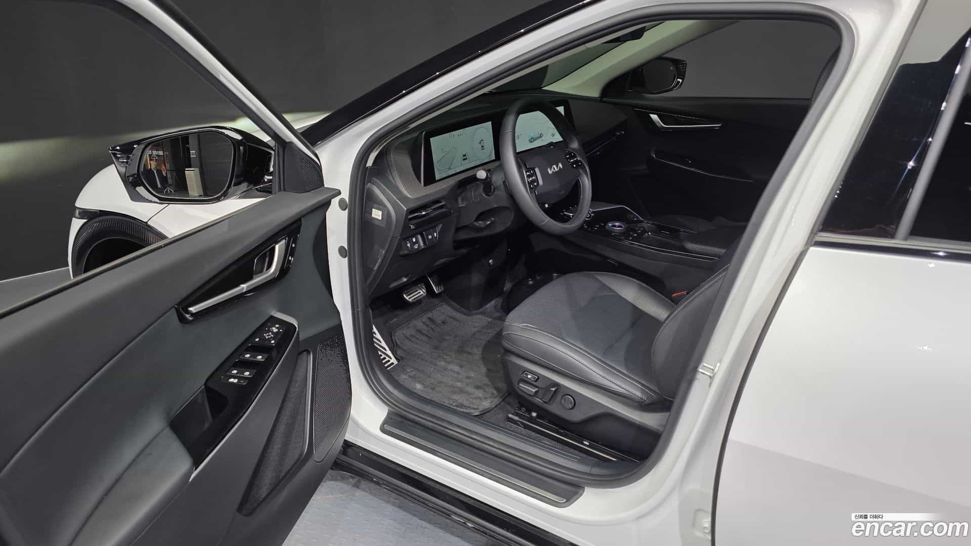EV6 Kia 2024.6-INNER-010