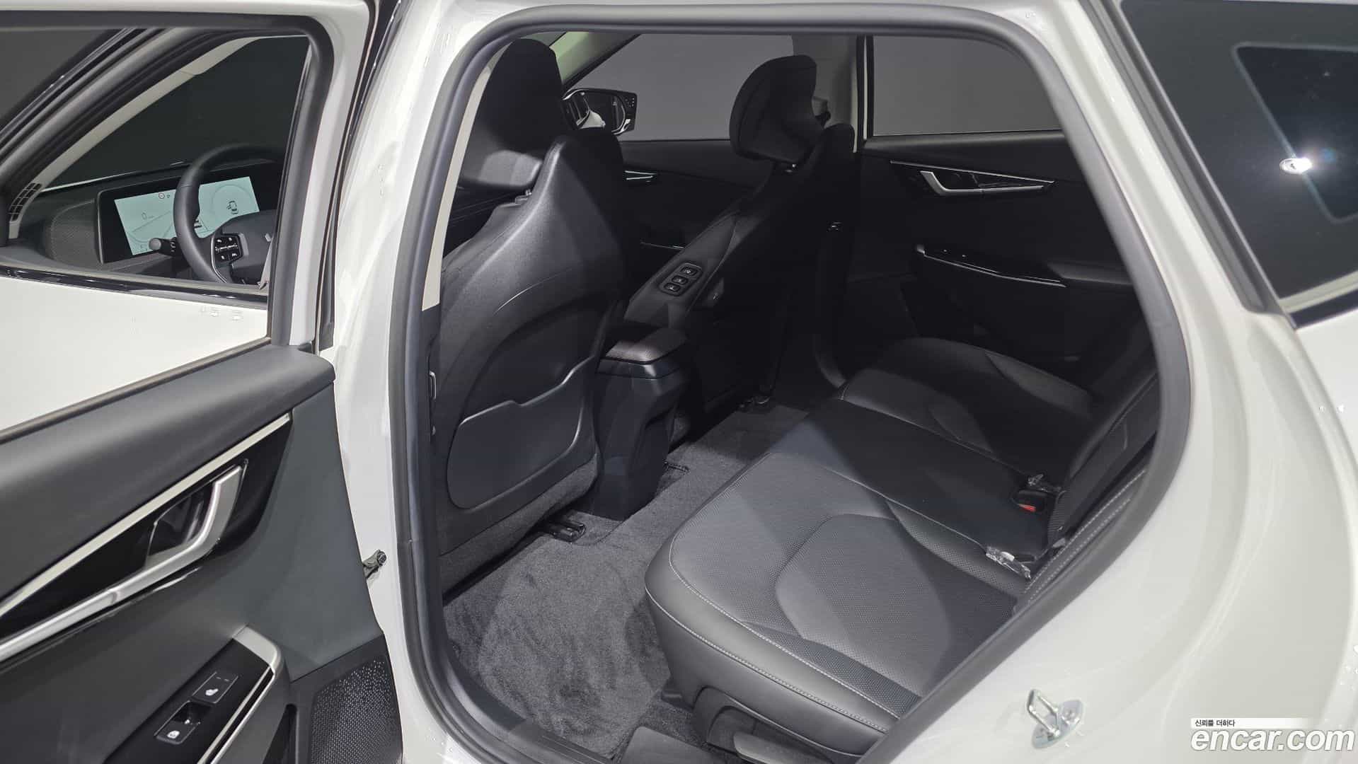 EV6 Kia 2024.6-INNER-036