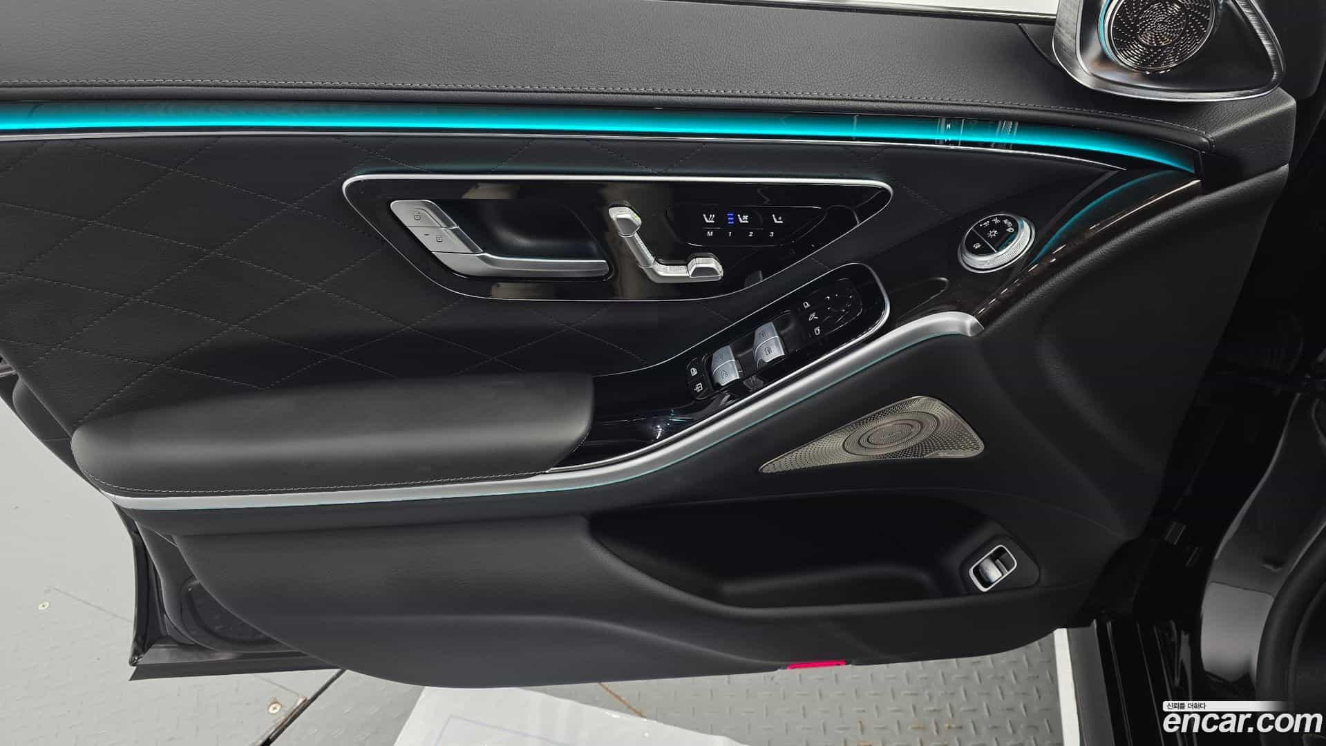 S-Class Mercedes-Benz 2021.11-INNER-034