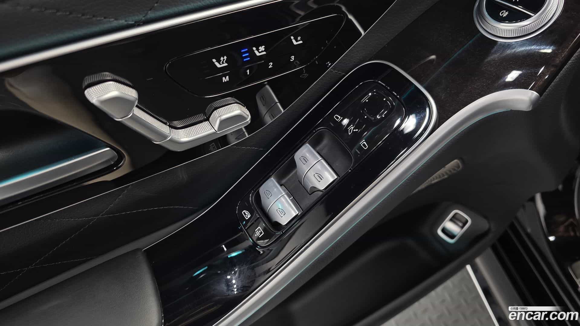 S-Class Mercedes-Benz 2021.11-OPTION-040