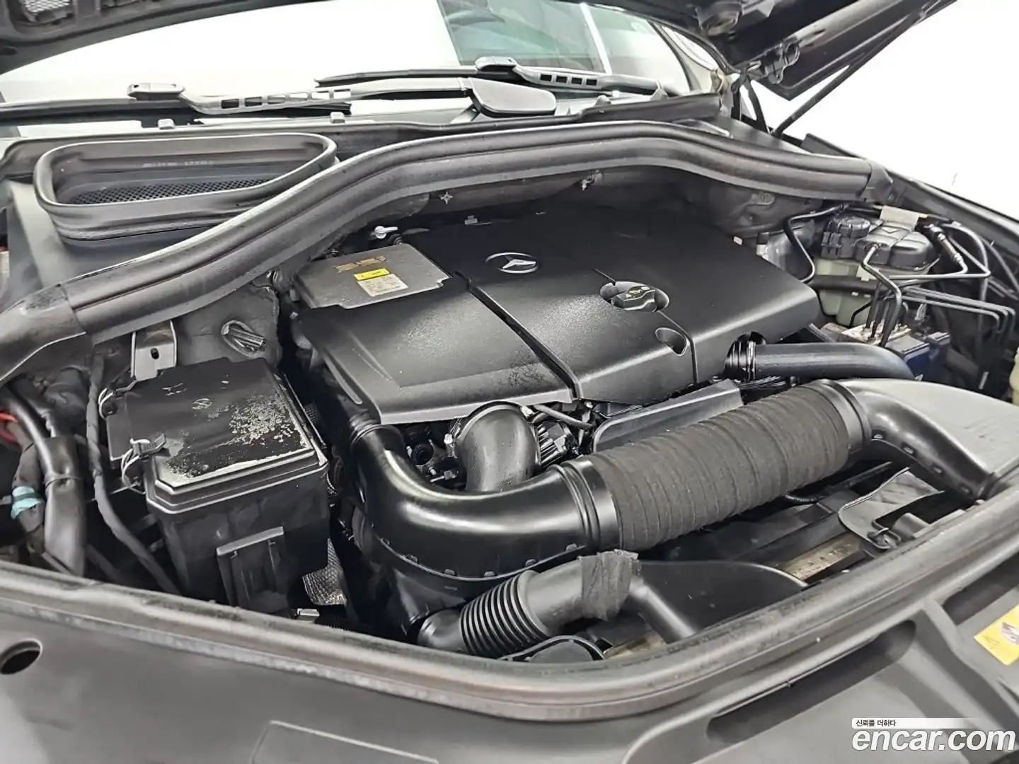 M-class Mercedes-Benz 2012.10-OUTER-005