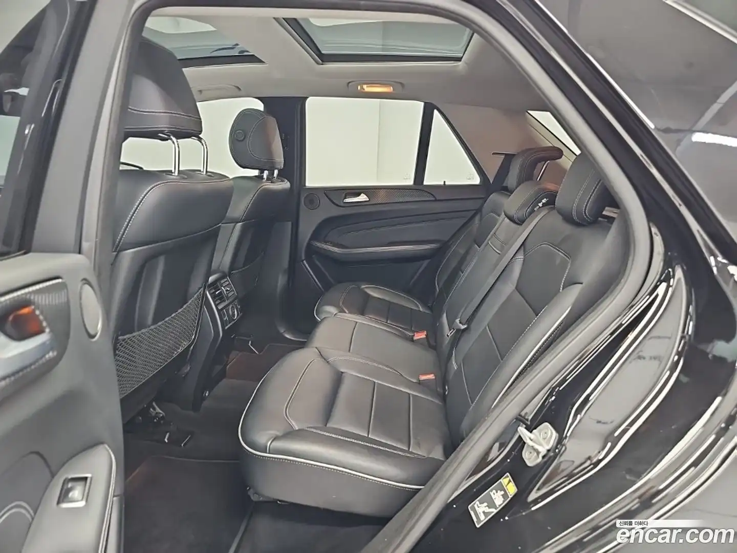 M-class Mercedes-Benz 2012.10-OPTION-015