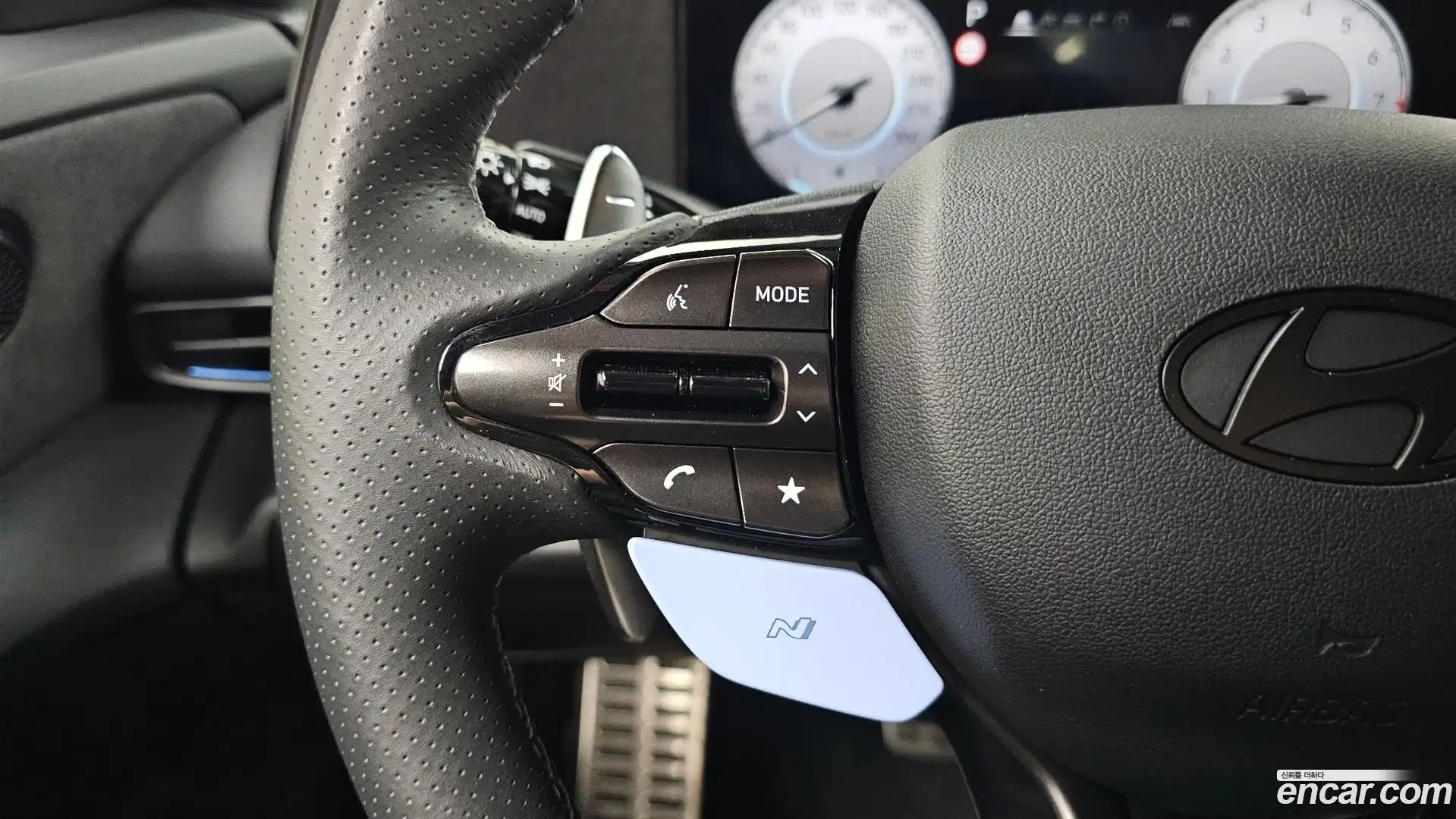 AVANTE Hyundai 2025.1-OPTION-019