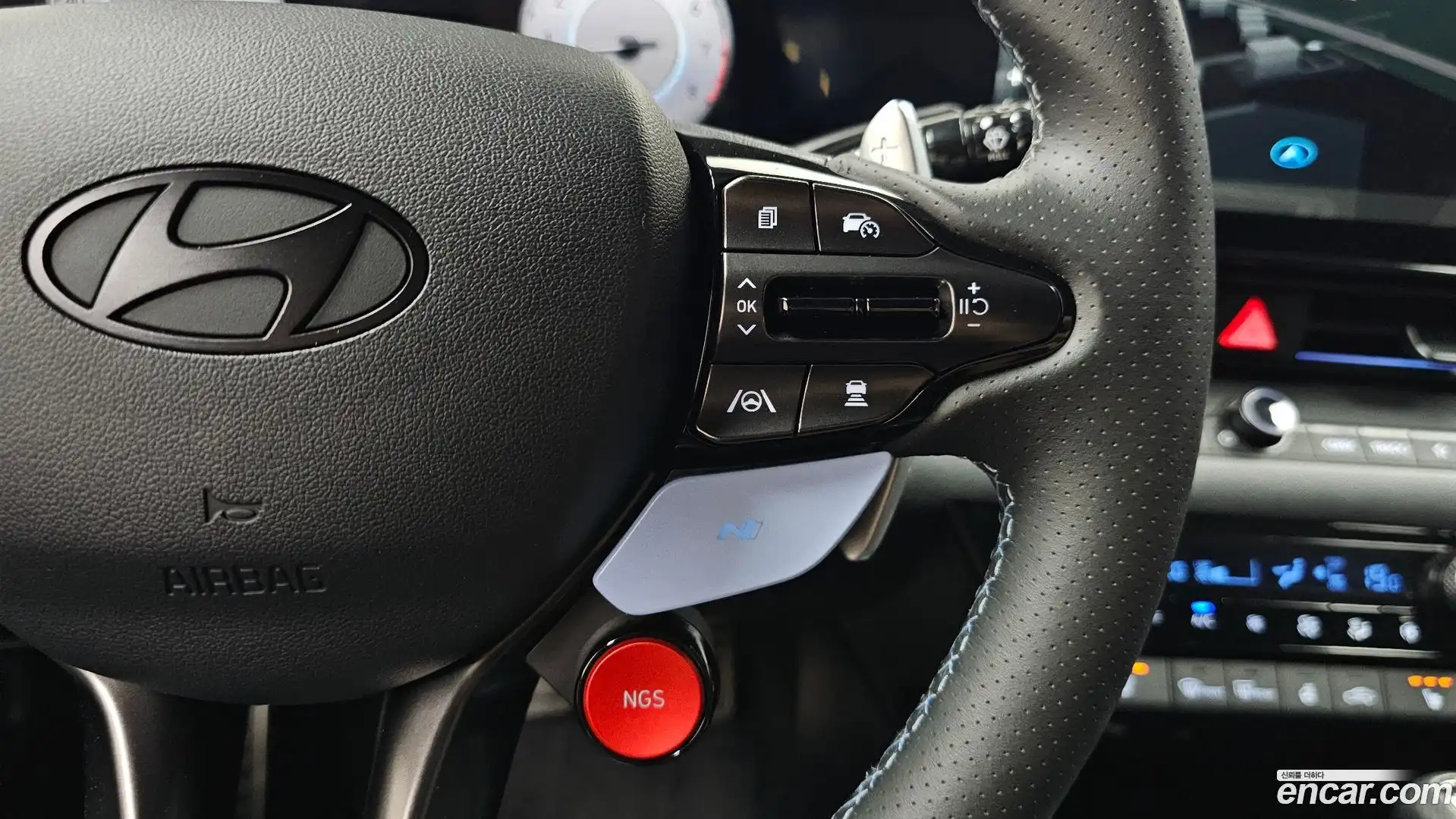 AVANTE Hyundai 2025.1-OPTION-020