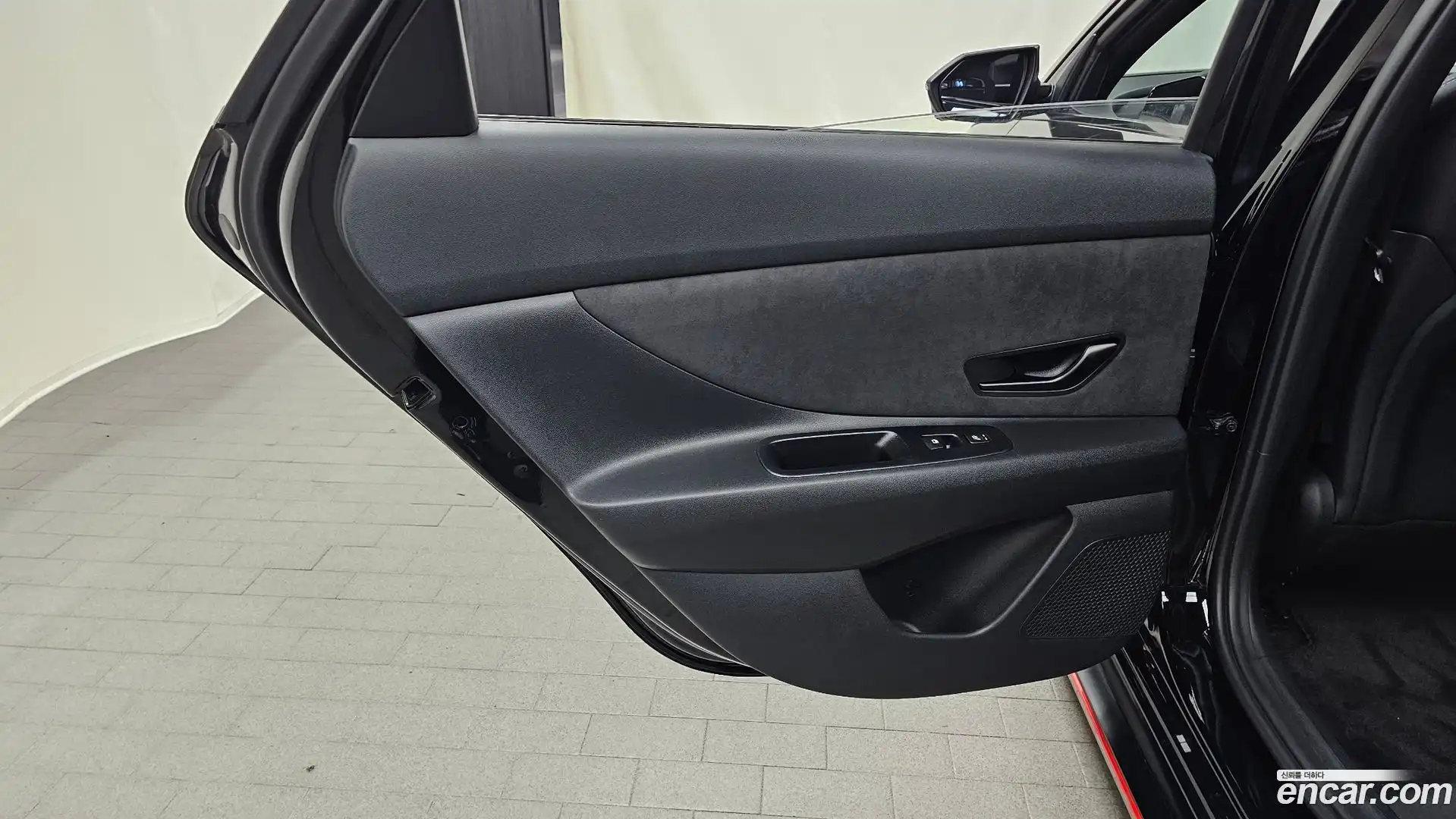 AVANTE Hyundai 2025.1-INNER-035