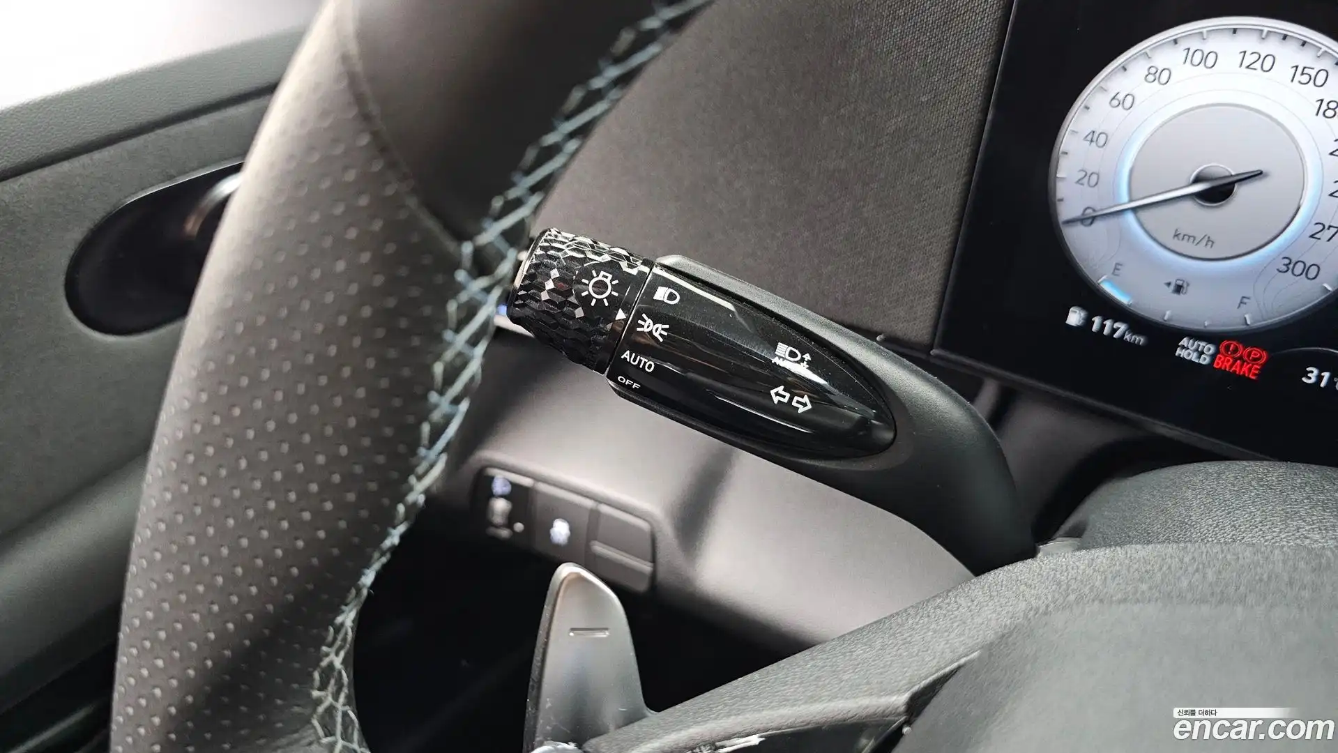 AVANTE Hyundai 2025.1-OPTION-040