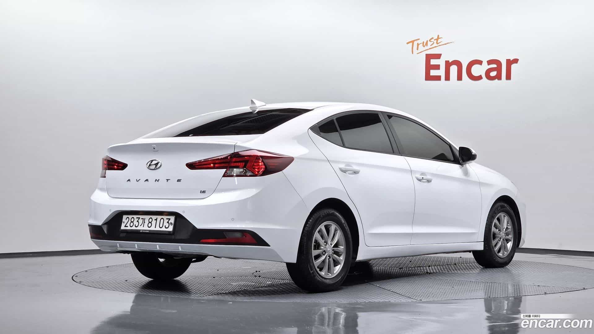 AVANTE Hyundai 2019.10-OUTER-002