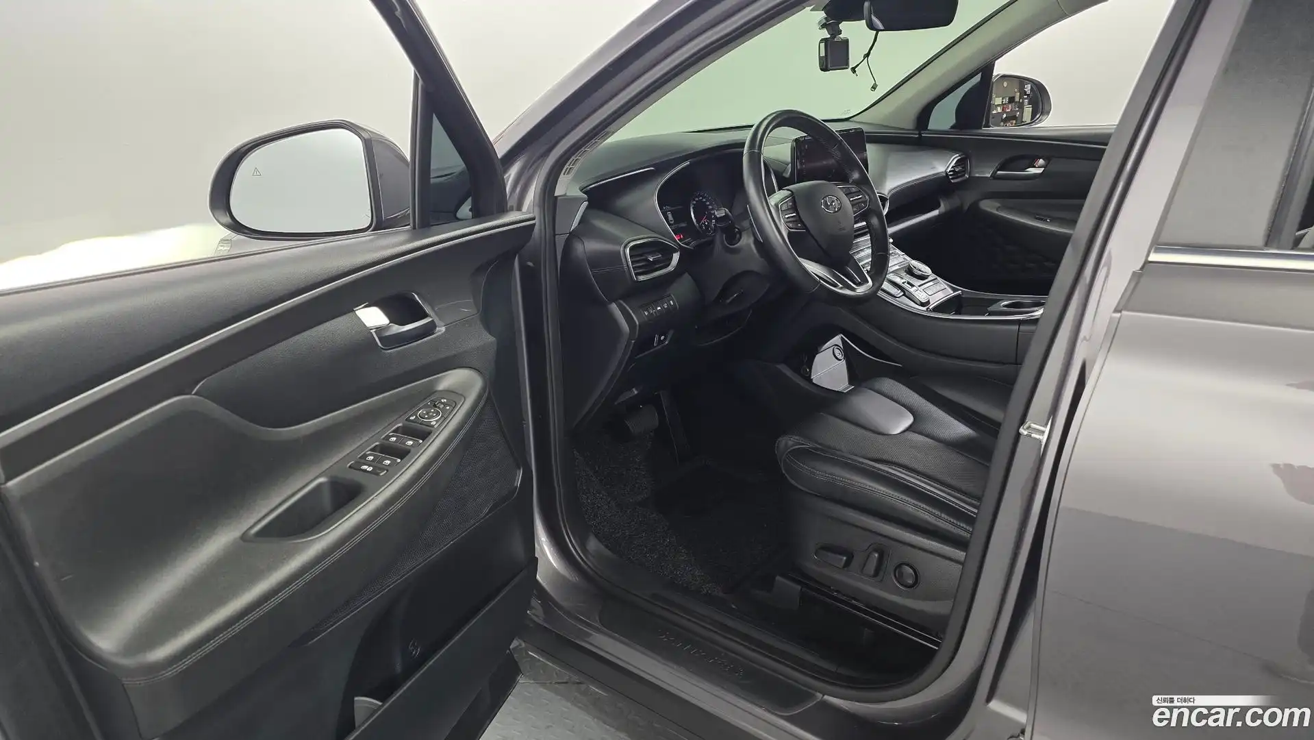 Santafe Hyundai 2022.0-INNER-010