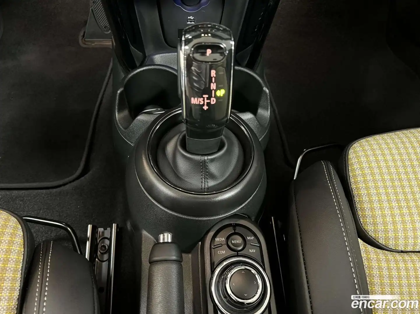 Cooper Convertible Mini 2023.6-INNER-009