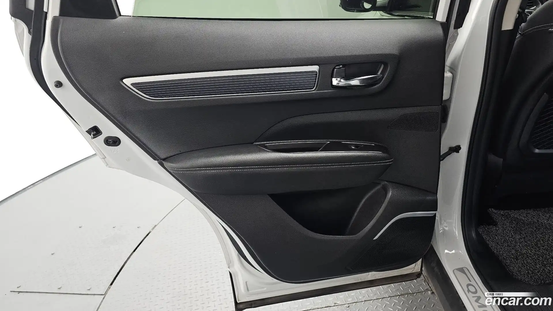 QM6 Renault Korea 2022.6-INNER-035