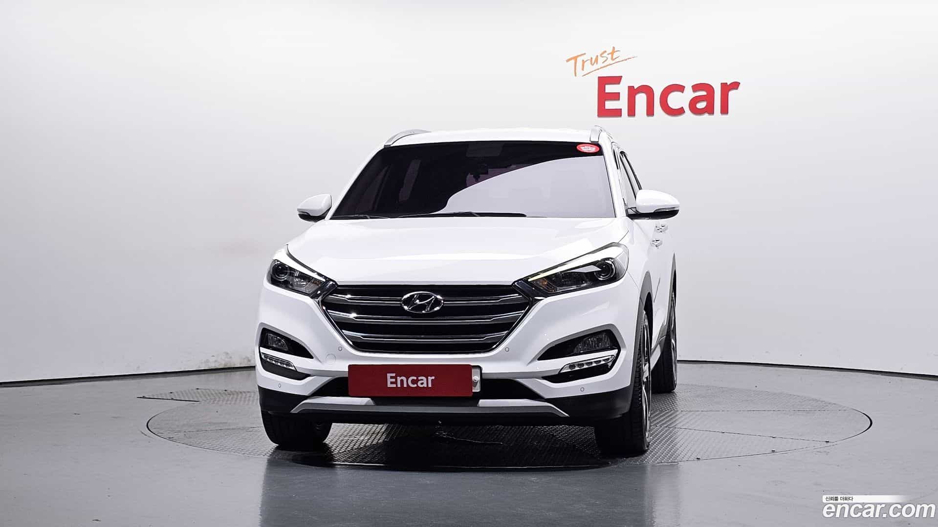 Tucson Hyundai 2016.5-OUTER-003