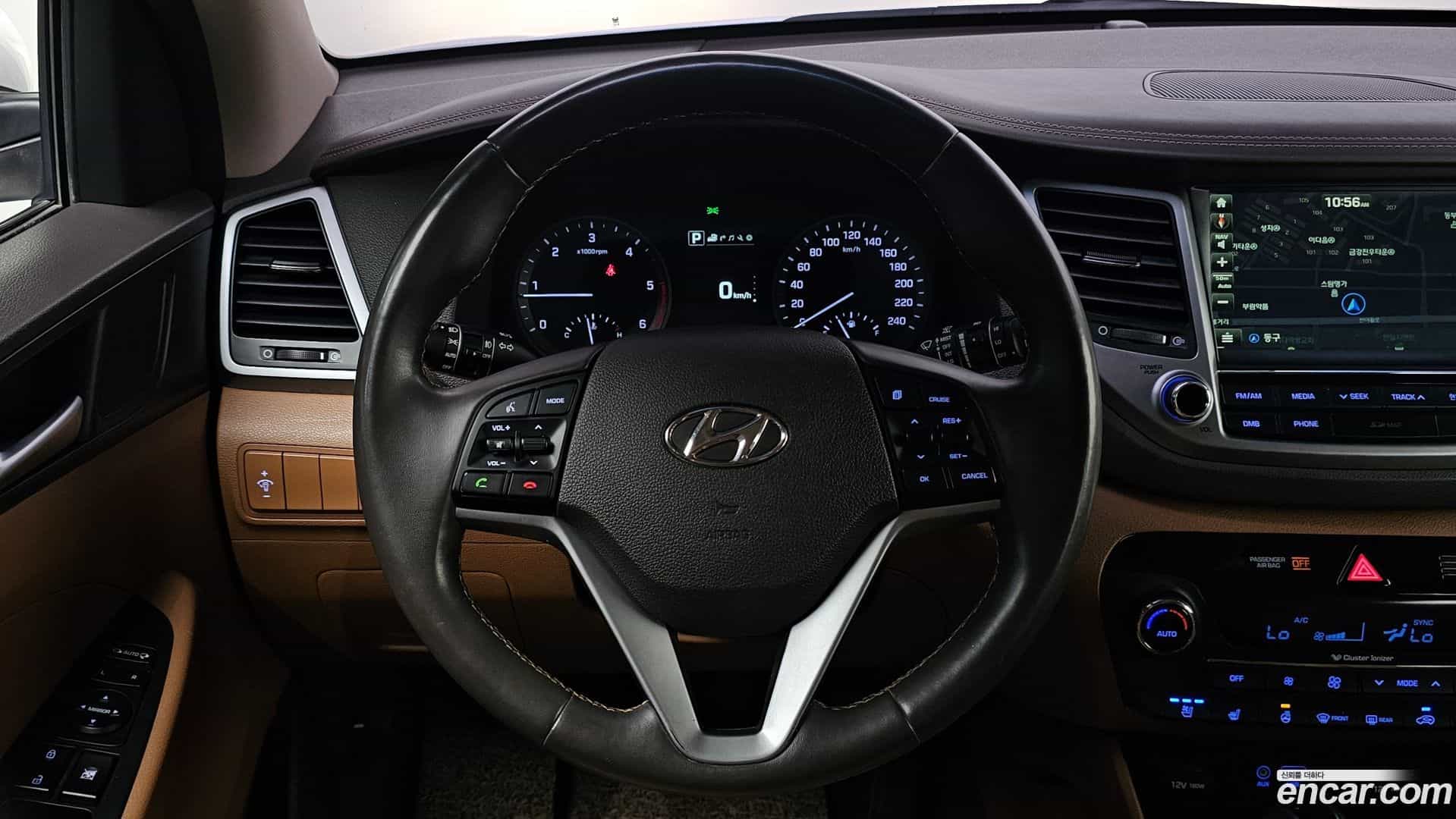 Tucson Hyundai 2016.5-OPTION-017