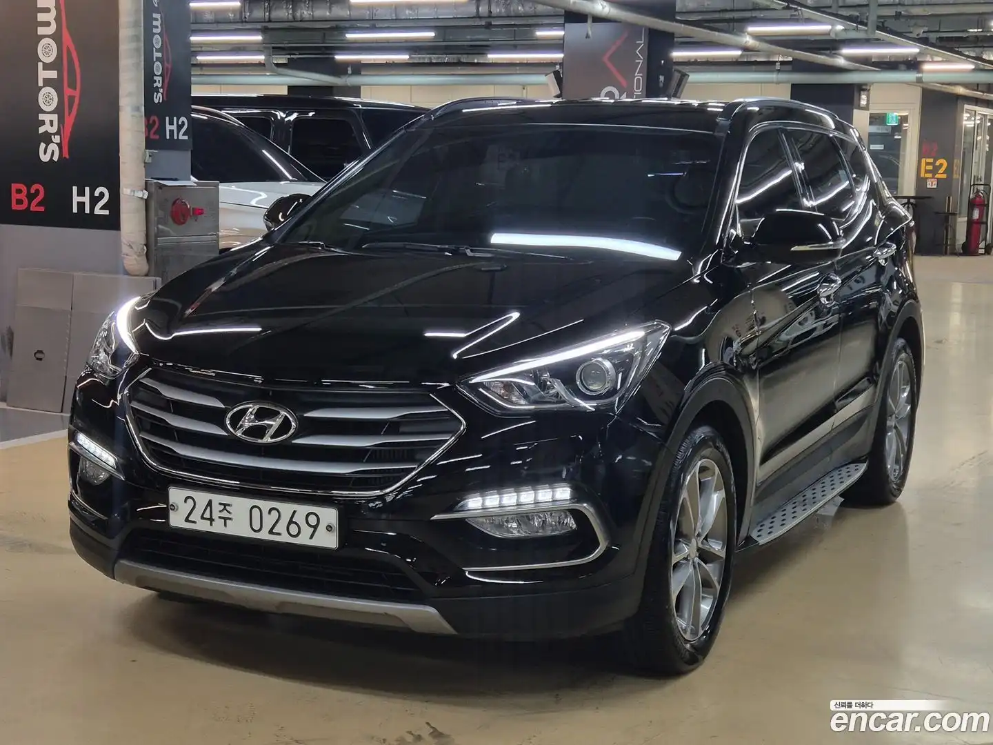 Santafe Hyundai 2016.6-OUTER-001