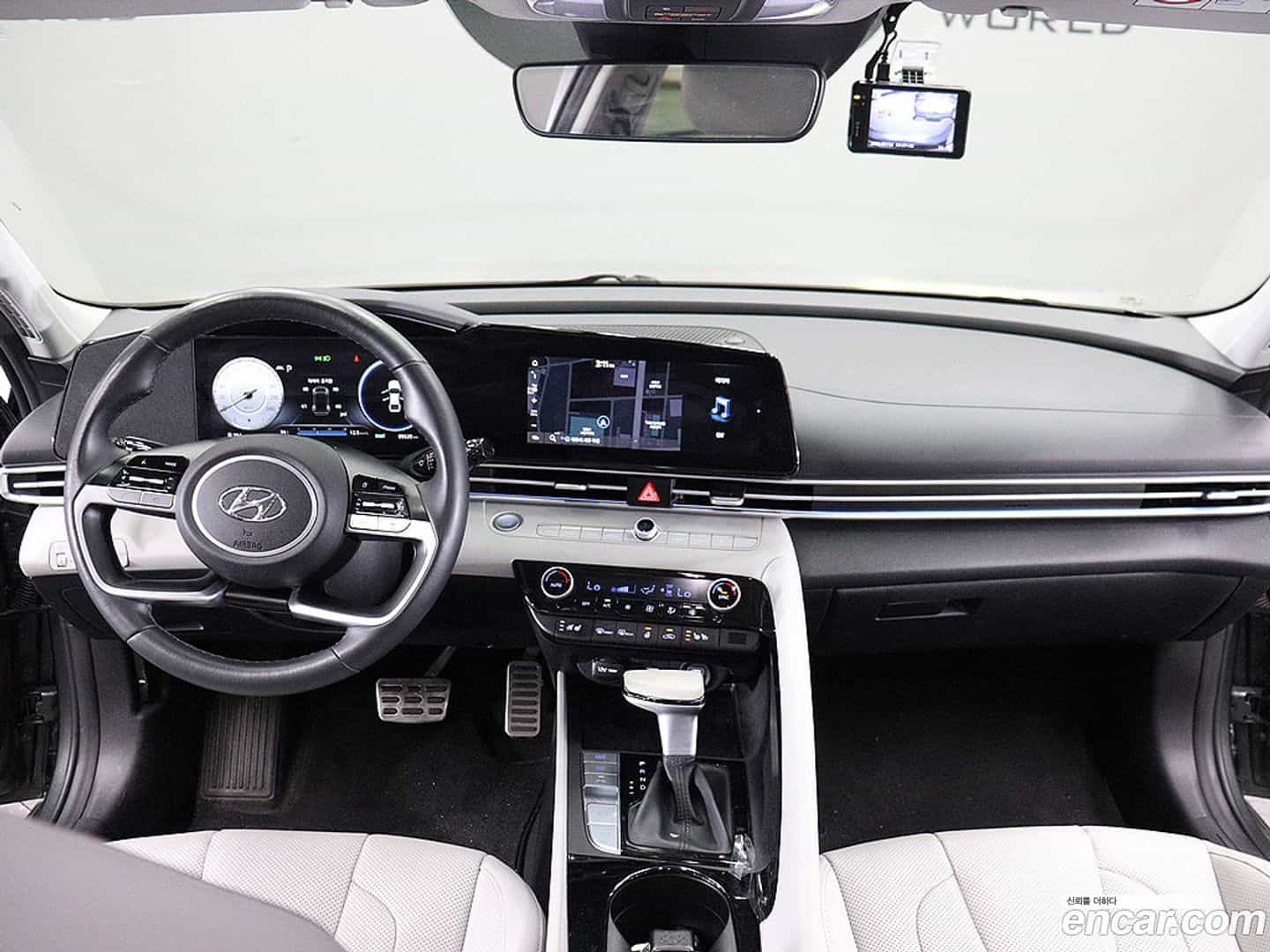 AVANTE Hyundai 2020.6-OPTION-019