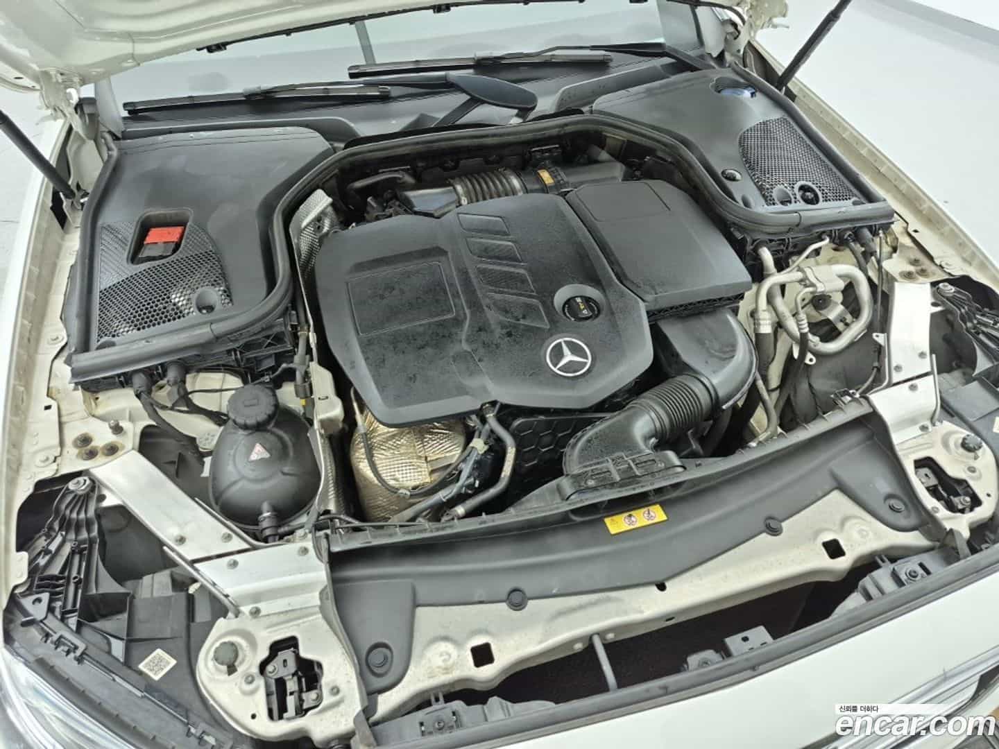 E-Class Mercedes-Benz 2017.11-OUTER-006