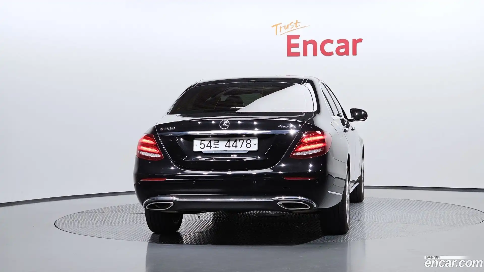 E-Class Mercedes-Benz 2018.11-OUTER-004