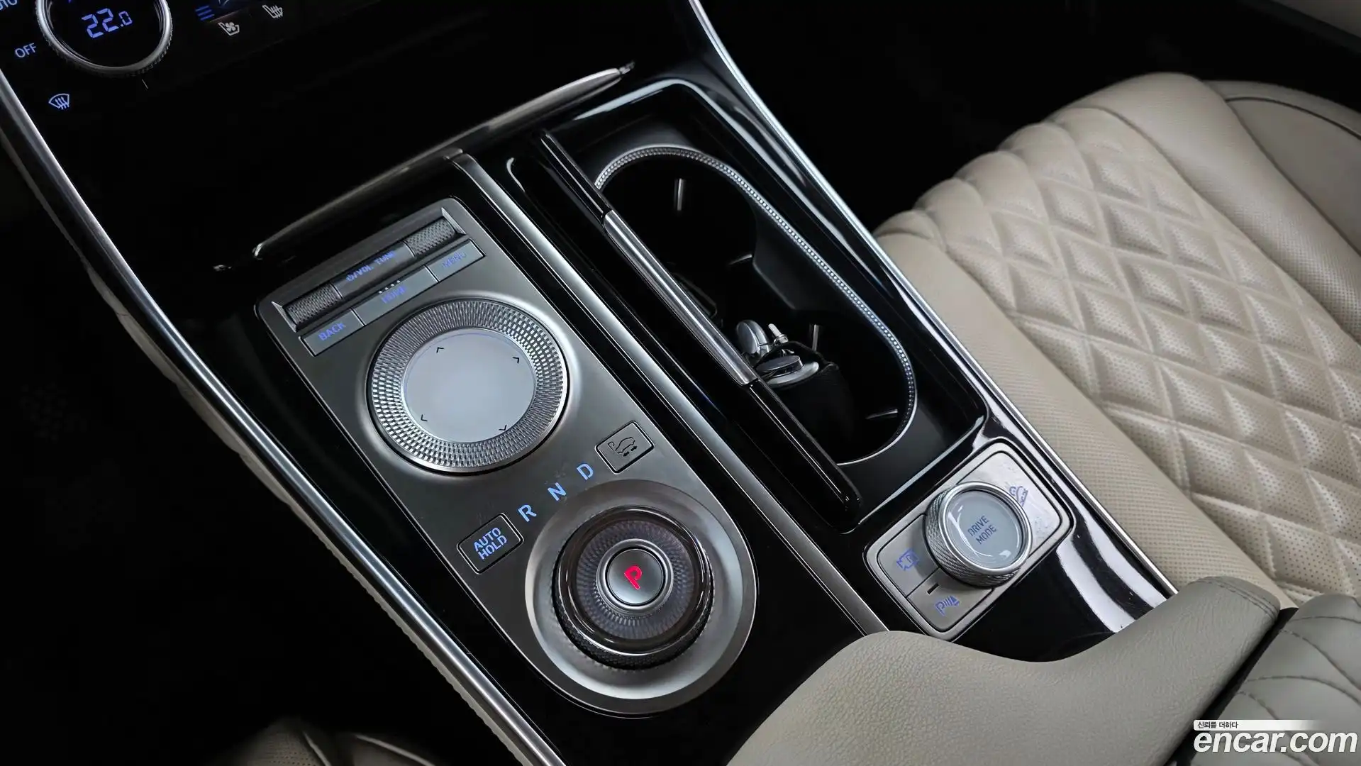 GV80 Genesis 2021.0-INNER-009