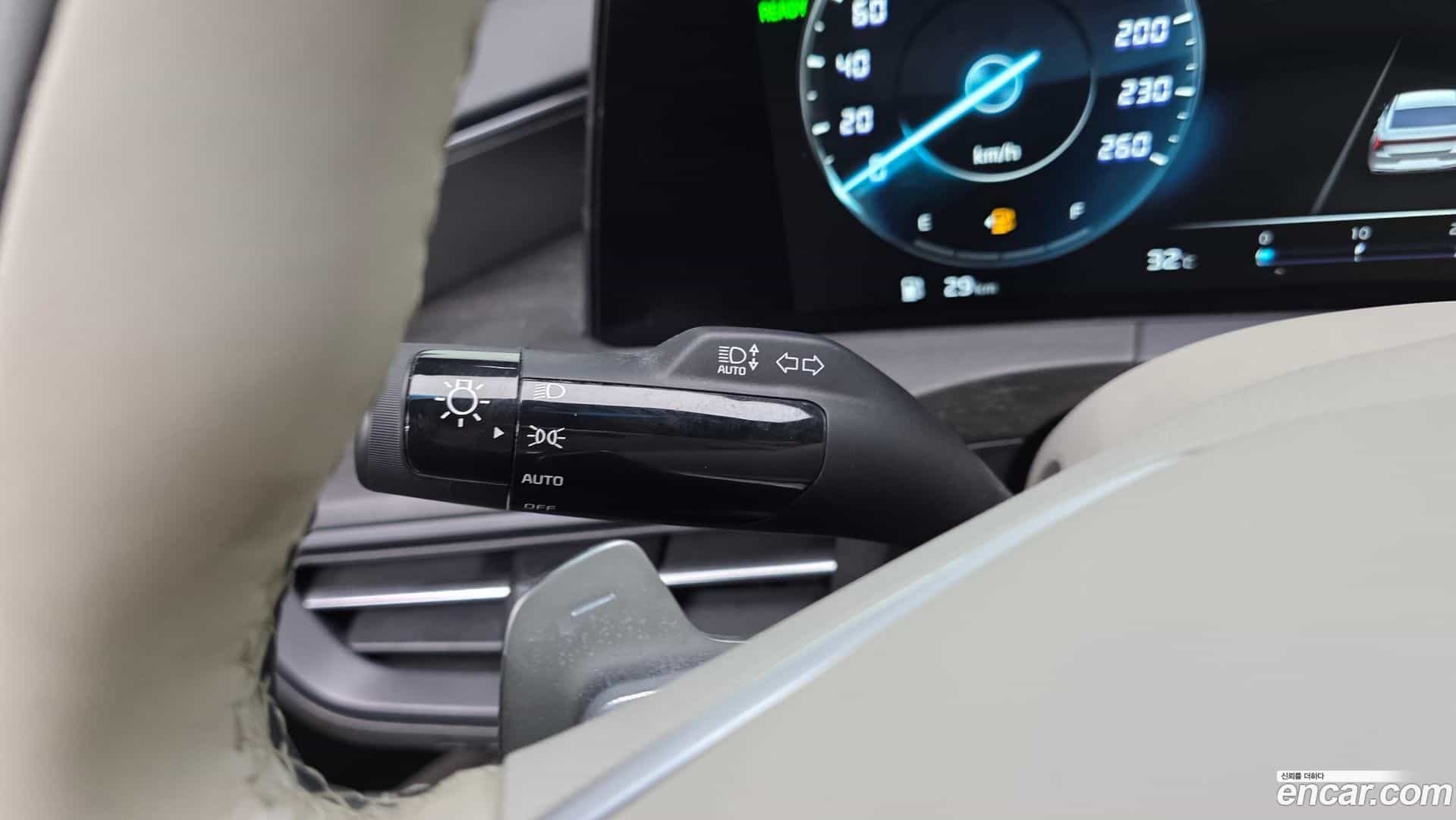 K8 Kia 2022.4-OPTION-041