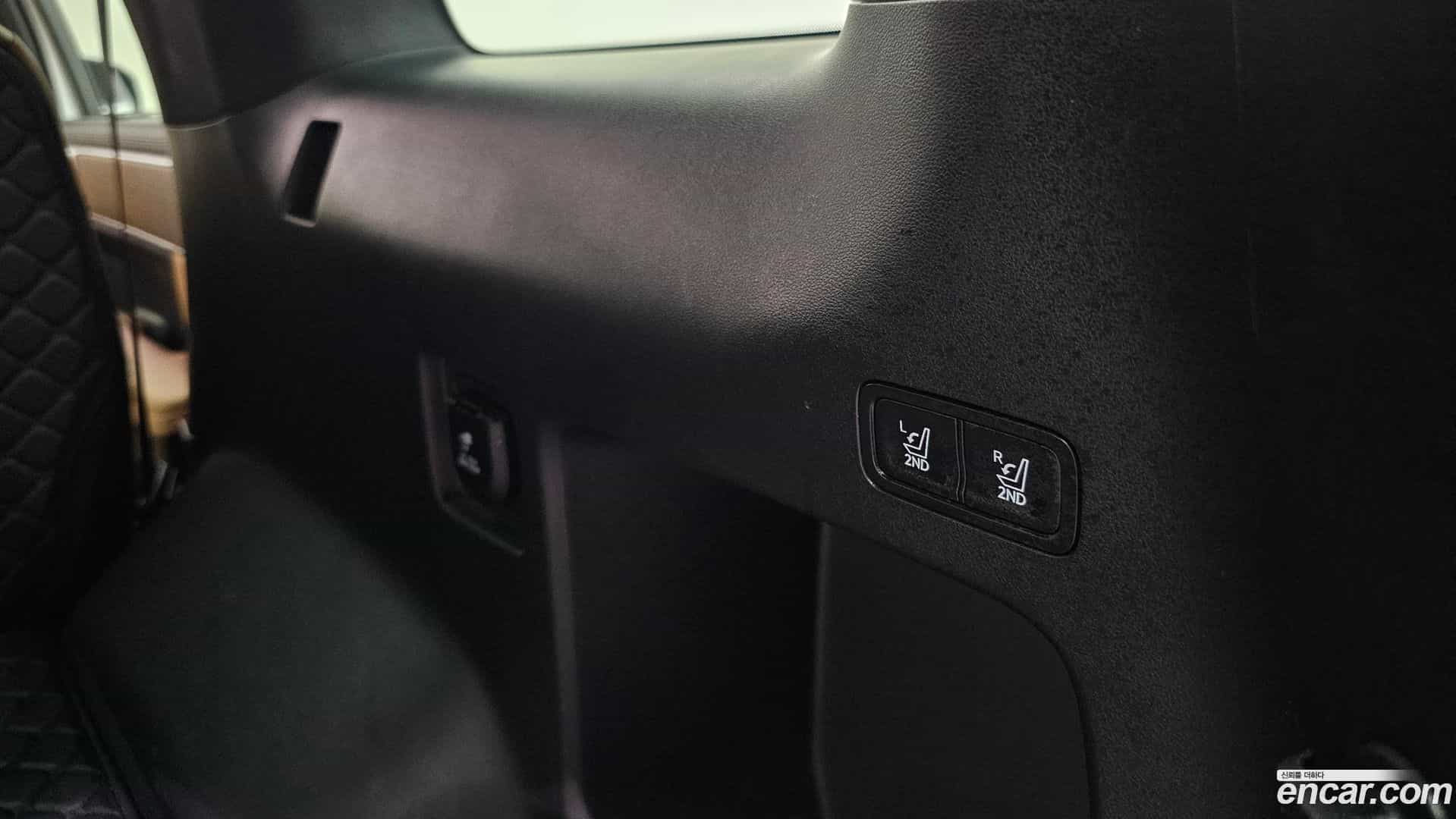 Santafe Hyundai 2023.8-OPTION-048