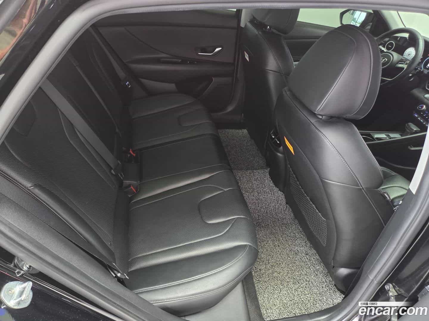 AVANTE Hyundai 2021.6-INNER-009