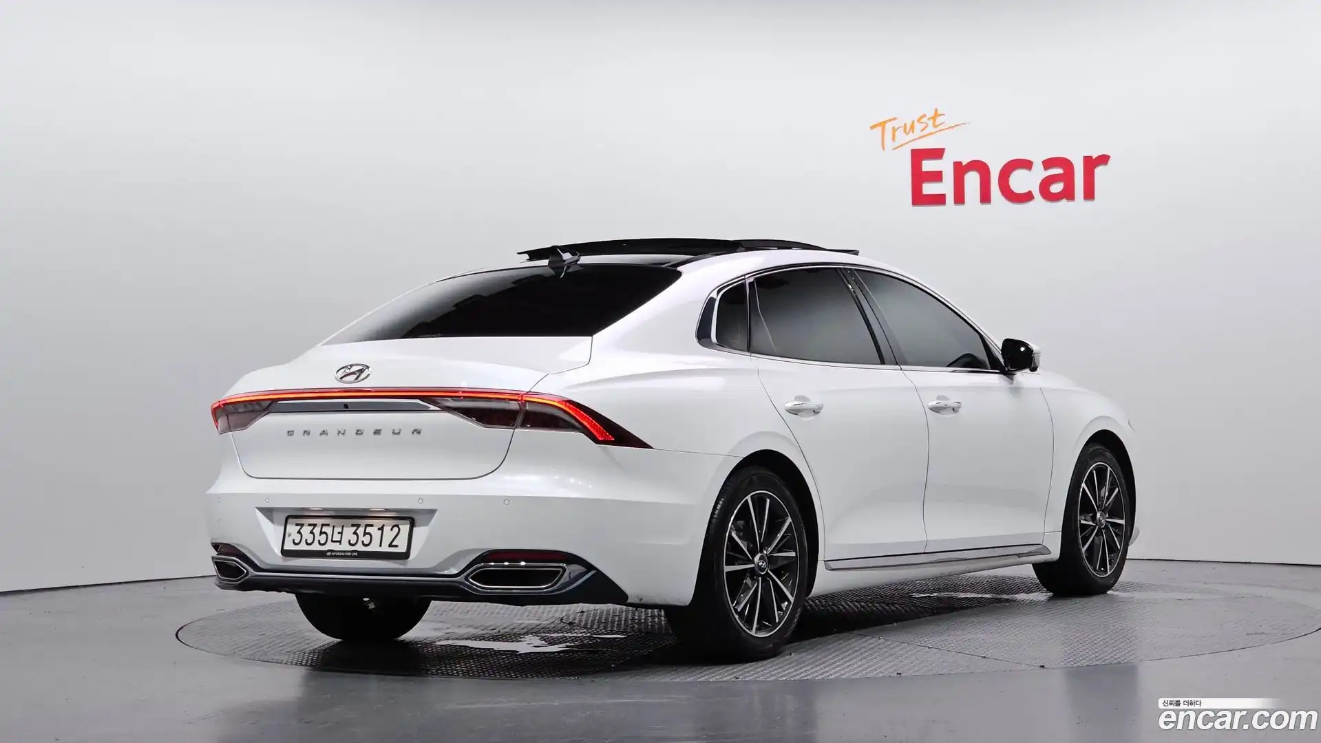 Grandeur Hyundai 2019.11-OUTER-002