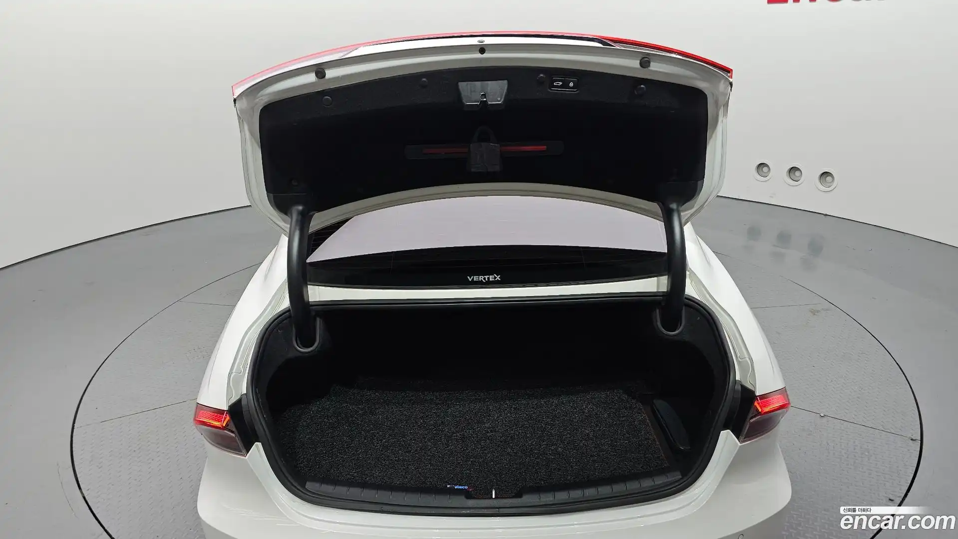 Grandeur Hyundai 2019.11-OPTION-024