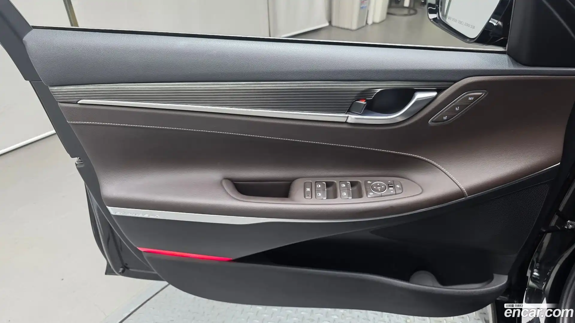 Grandeur Hyundai 2018.3-INNER-034